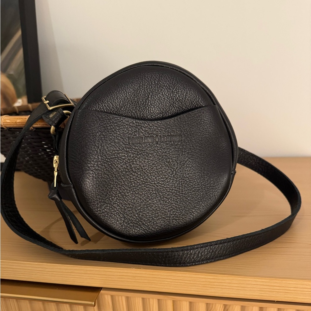 Portland Leather Company Black Leather Circle Crossbody Bag
